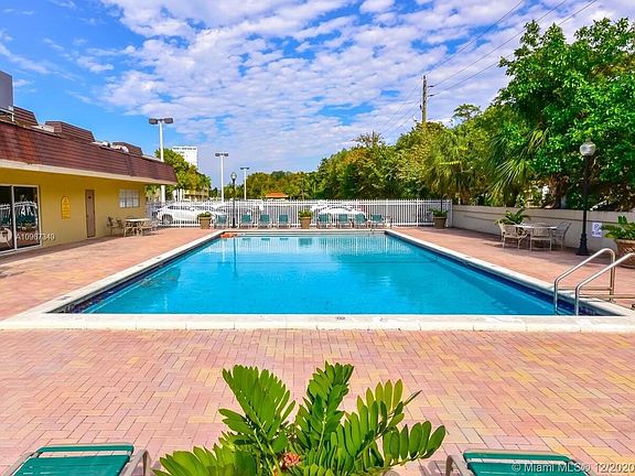 4th image of 1800 Sans Souci Blvd APT 300