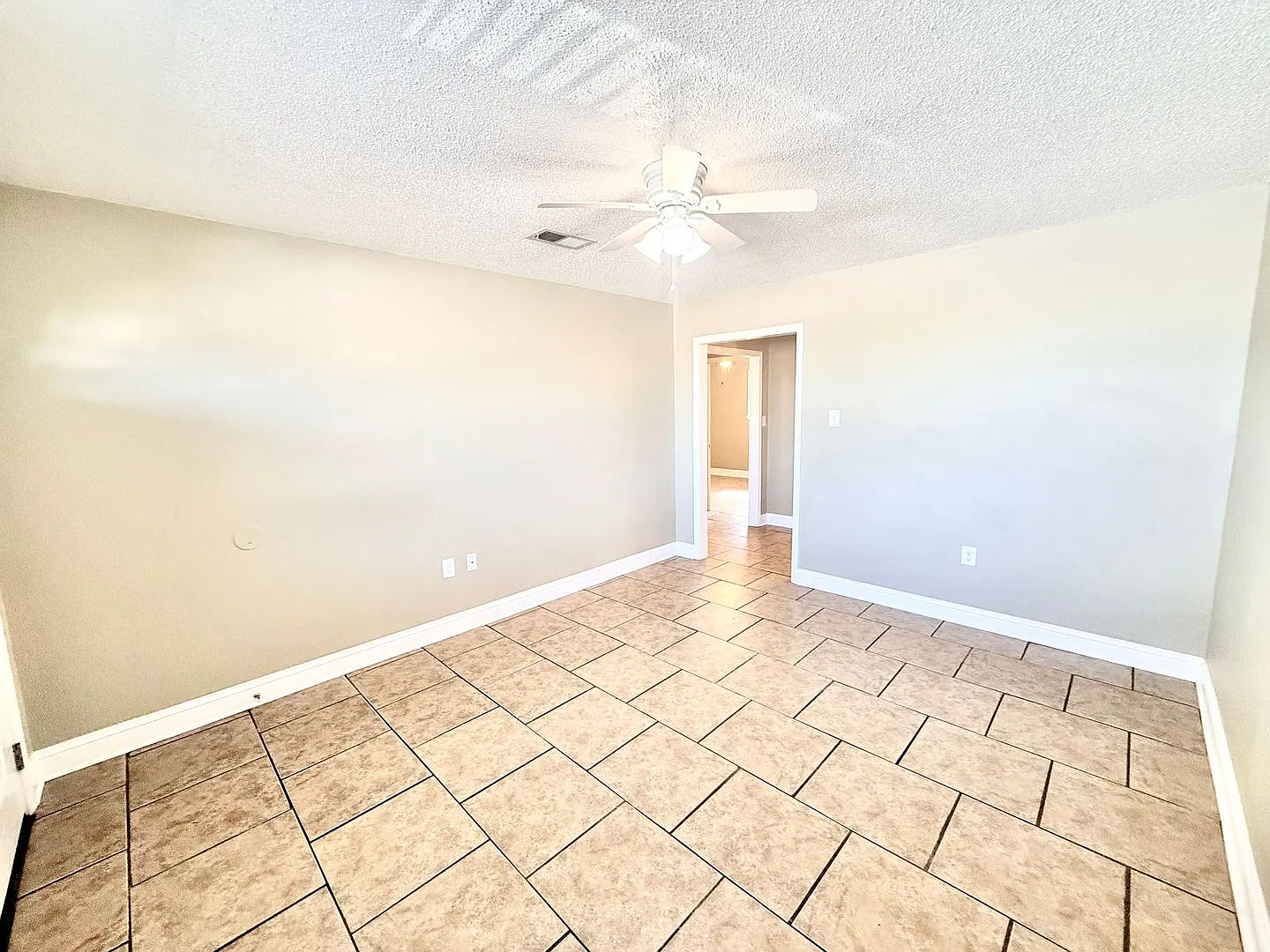5277 Choctaw Rd. Apt 1-5 — Photo 2
