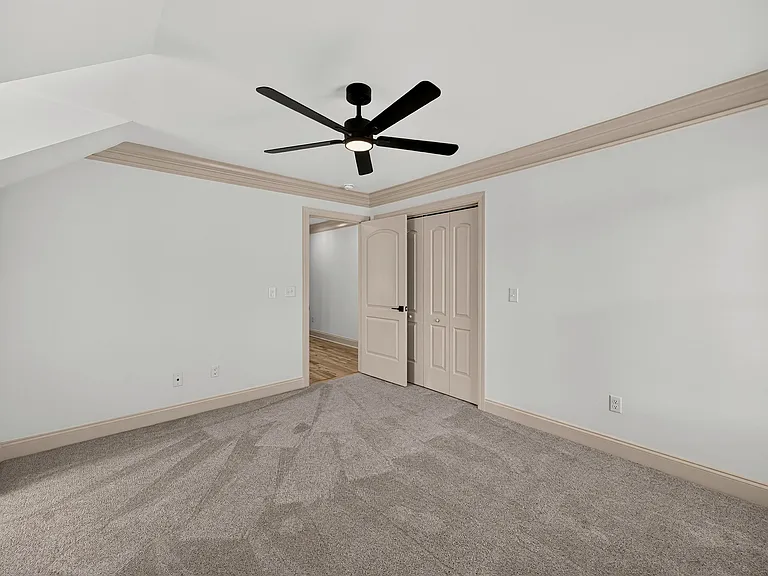 1733 Indigo Island Dr — Photo 49