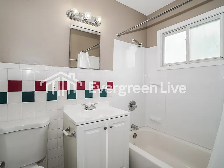 4420 Allen Dr — Photo 13