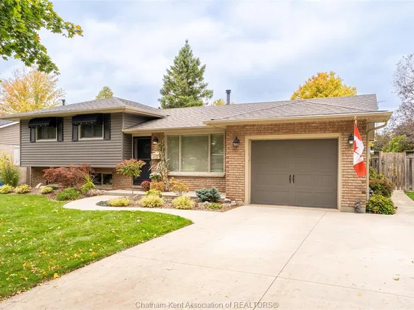 19 Glengarry Cres, Chatham Kent, ON N7L 4J1