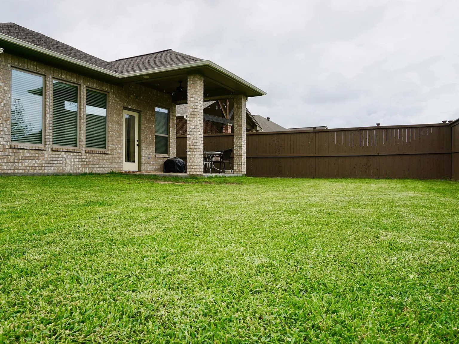 3 bed, 2.5 bath, 1844 sqft, $2,850 — Photo 3