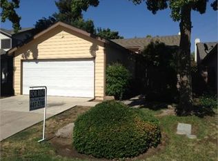511 N Velie Dr, Visalia, CA 93292