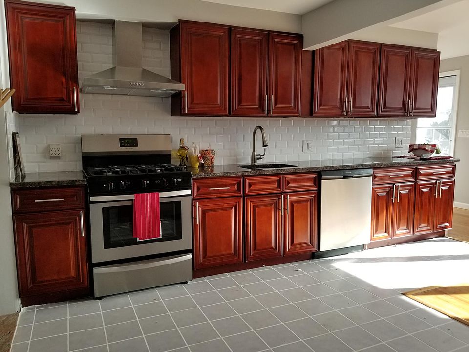 1st image of 12 Waters Ave