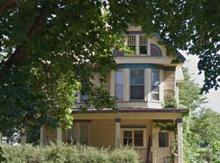 744 W William St, Decatur, IL 62522