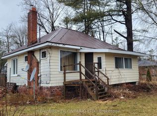 3290 Muskoka St, Severn, ON P0E 1N0
