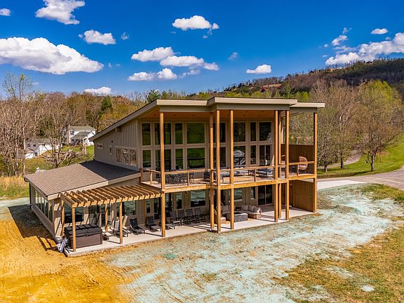 5th image of 3564 Ownby Rd