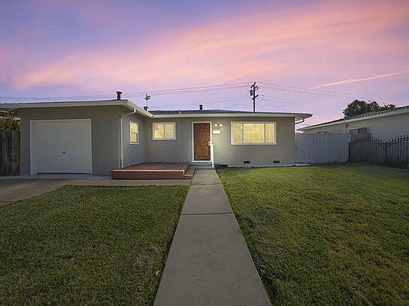 2nd image of 2448 Crystal Dr