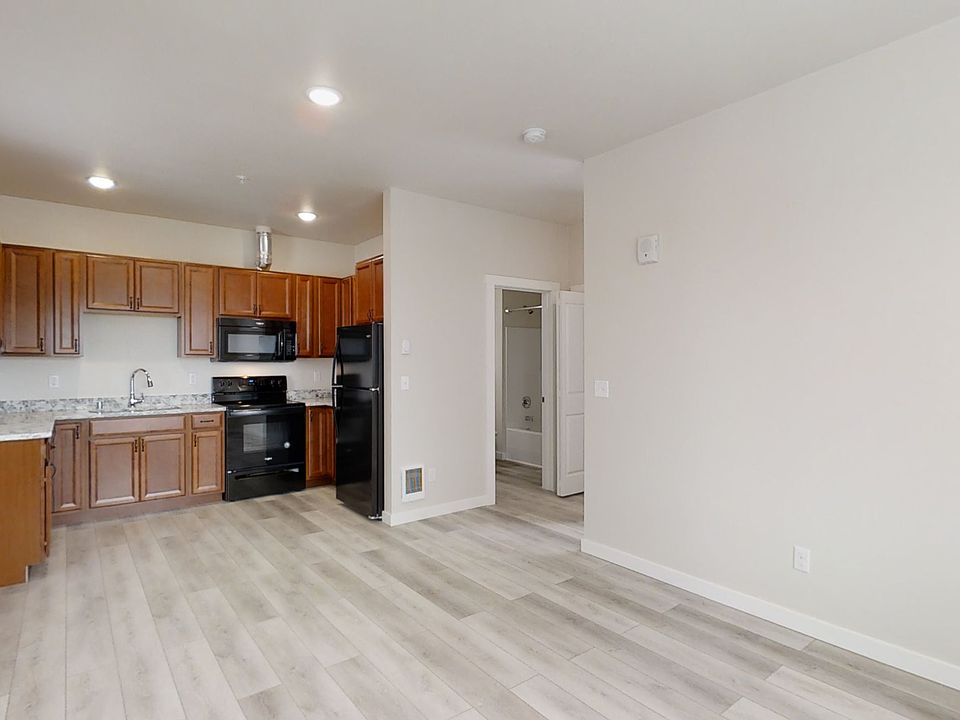 1st image of 7427 S D St #9