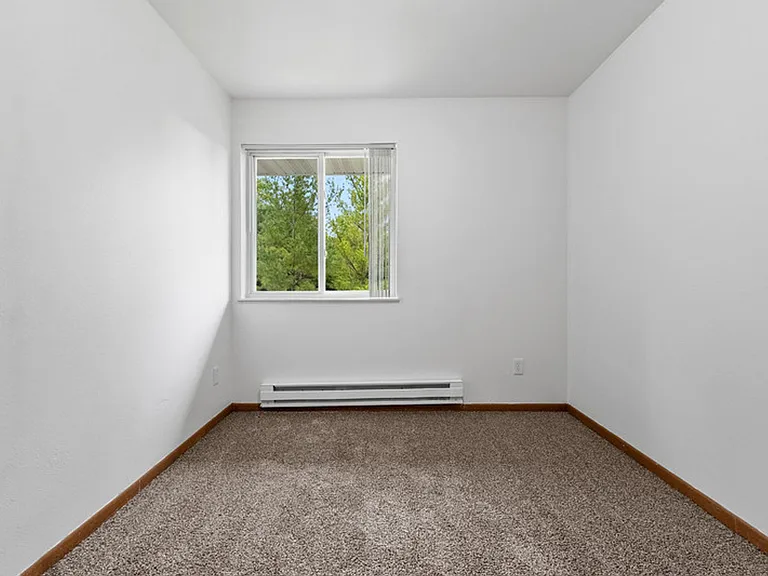 City View Apartments — Photo 28