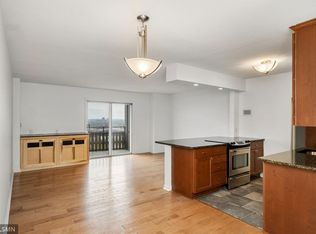 410 Groveland Ave APT 1906, Minneapolis, MN 55403