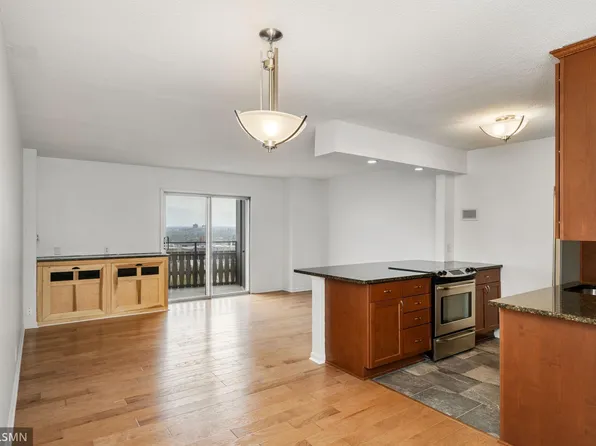410 Groveland Ave APT 1906, Minneapolis, MN 55403