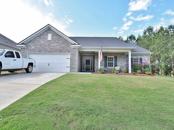 9220 Garrett Lake Dr, Midland, GA 31820
