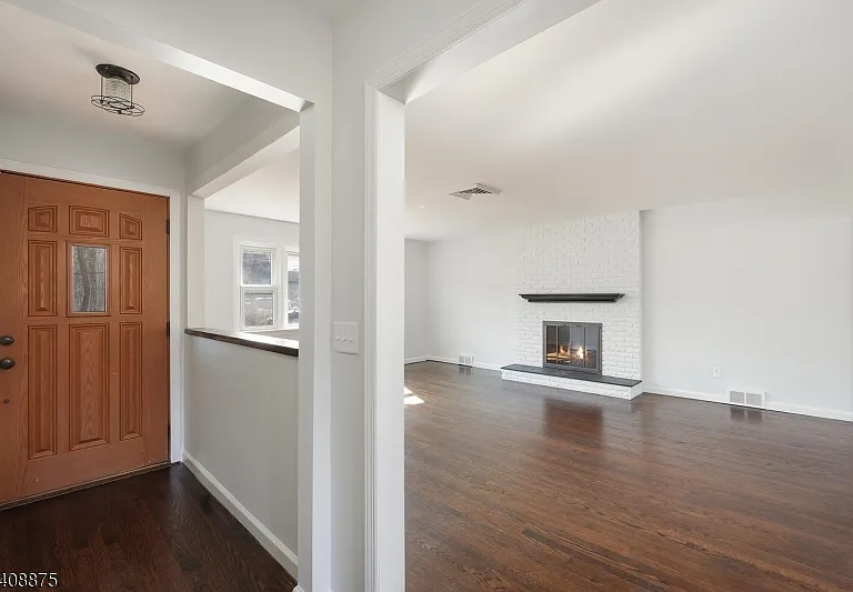 49 Overlook Rd — Photo 4