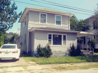 224 Frank St, Paintsville, KY 41240