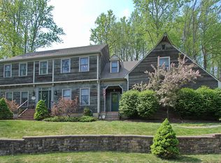 368 High St, Stirling, NJ 07980