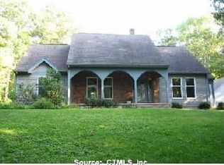 60 Parkwood Rd, Sprague, CT 06330