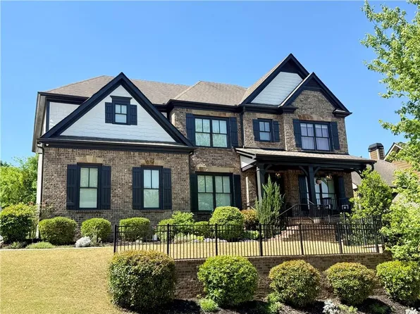 1500 Ashbury Park Dr, Hoschton, GA 30548