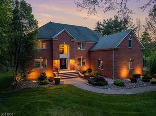 97 Union Rd, Frenchtown, NJ 08825