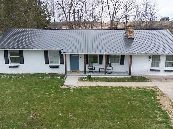 2nd image of 114 Birch St