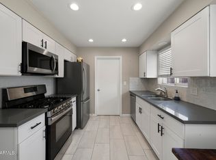 1835 W BEHREND Drive, Phoenix, AZ 85027