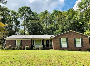 2220 Azalea Dr, Moultrie, GA 31768