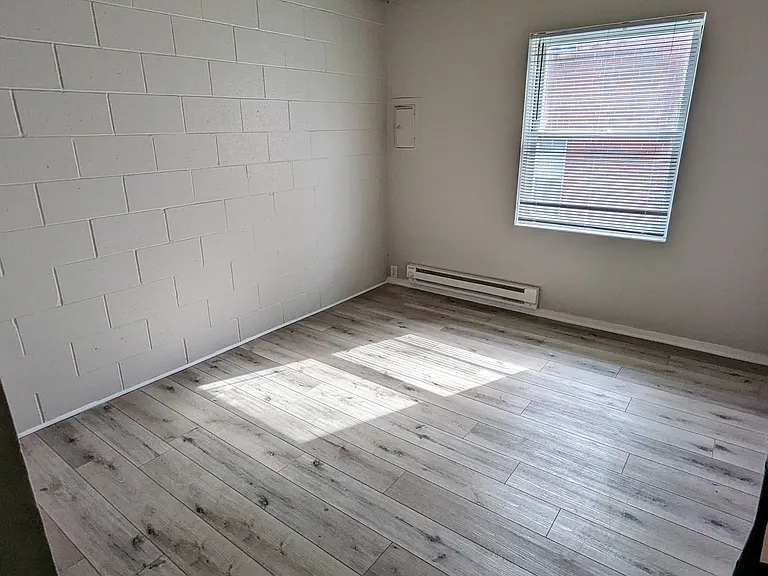 1330 F St #9 — Photo 7