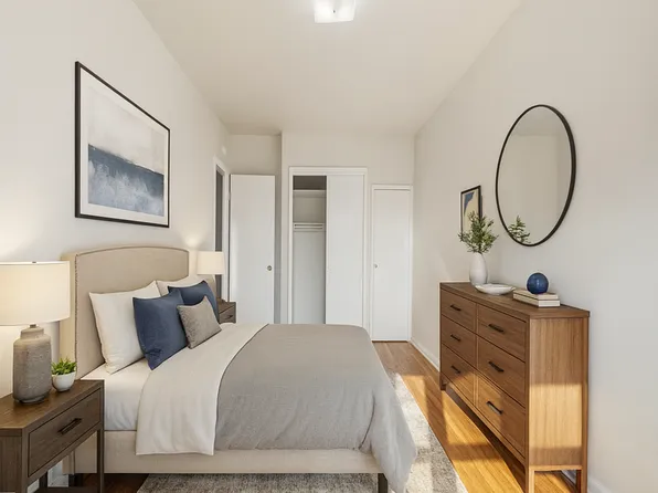 9816 Avenue J image 6 of 11