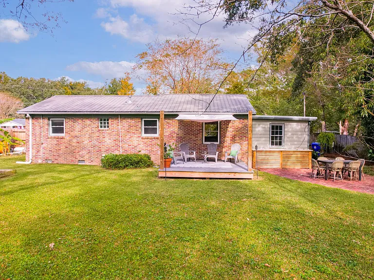 1157 Oxbow Dr — Photo 5