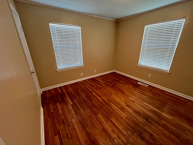 1225 Circle Dr — Photo 11