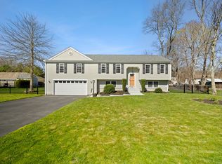 17 Alvin St, Attleboro, MA 02703