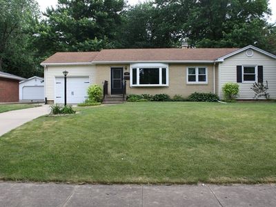 104 Melvin St, Washington, IL, 61571