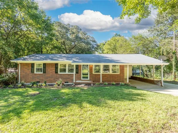 3811 Broadacres Dr, Greensboro, NC 27407