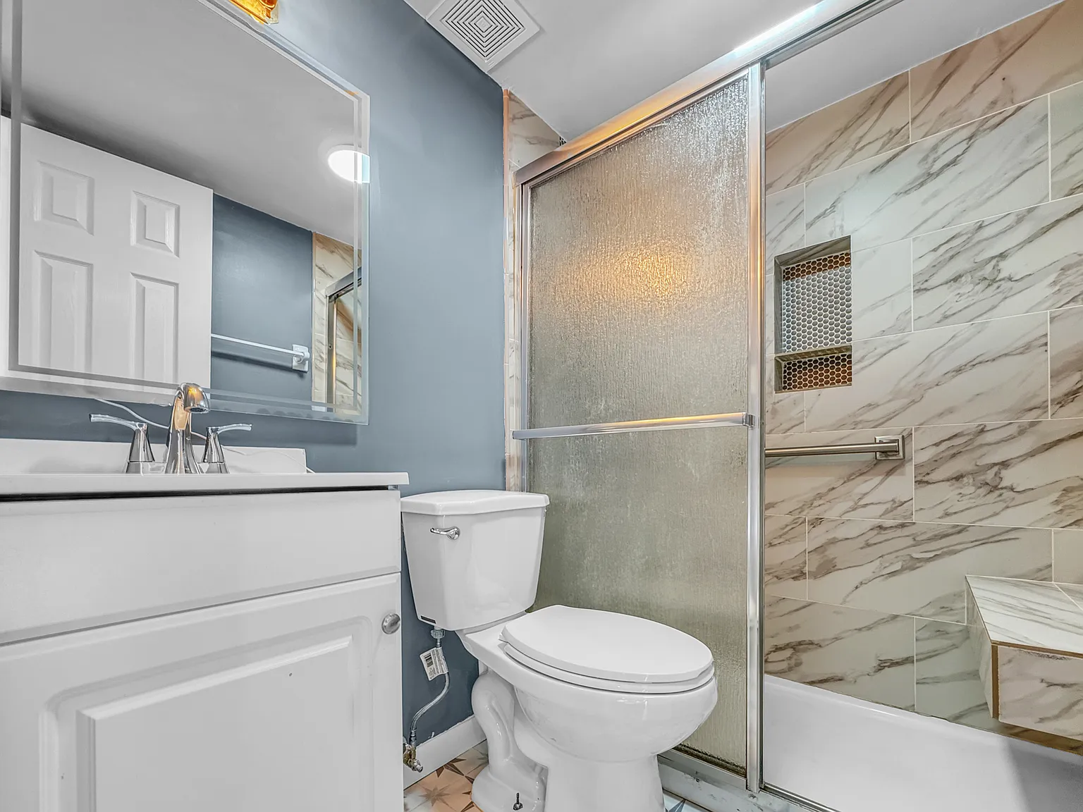 3 bed, 1250 sqft, $1,650 — Photo 4