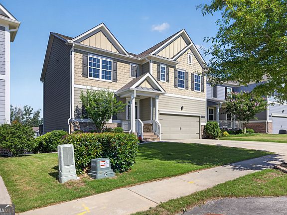 4th image of 6732 Scarlet Oak Way