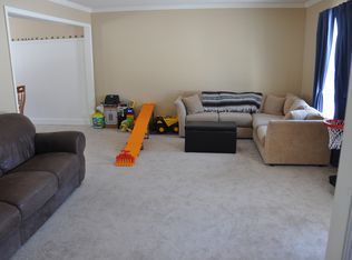 7535 Country Ct, Fort Wayne, IN 46815