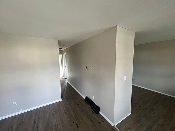 5th image of 931 Dennison Ave