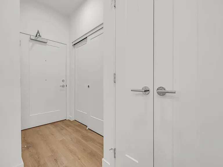 375 Clayton St #313 — Photo 18