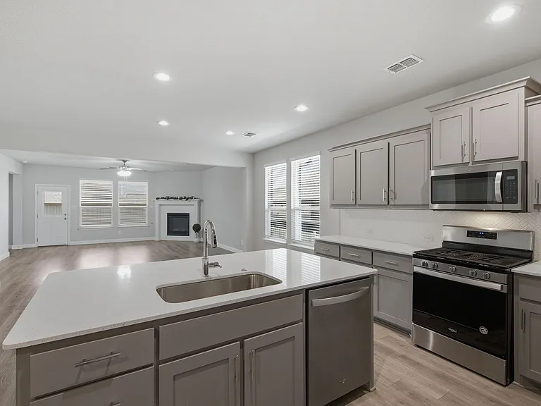 2309 Rooster Ln — Photo 5