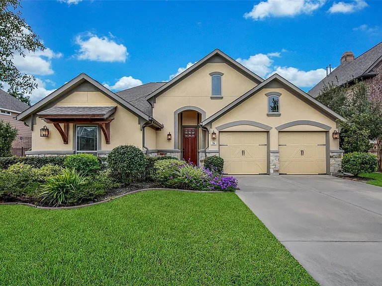 78 Hearthshire Cir — Photo 1