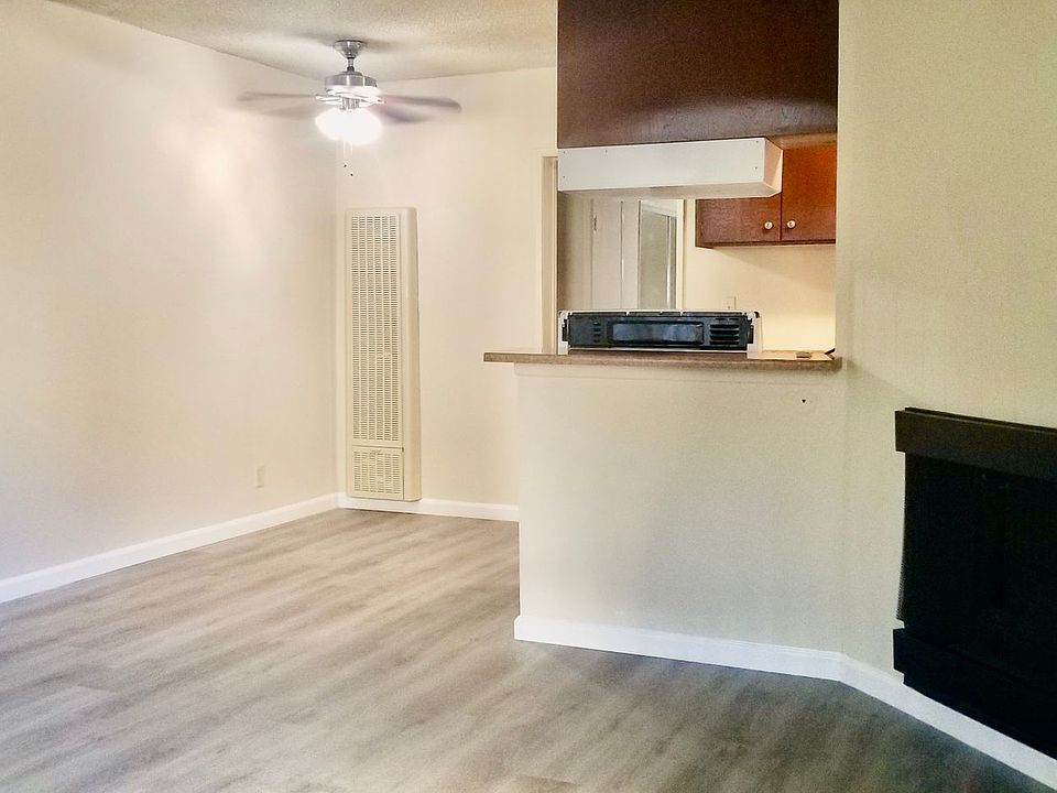 1st image of 18550 Prairie St #0