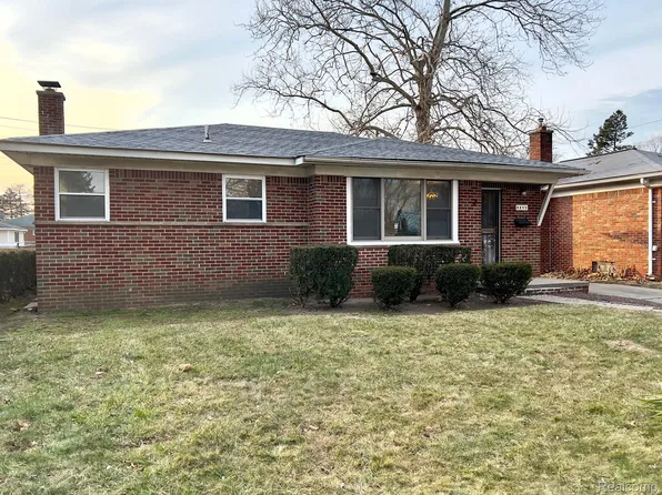 8855 Riverview, Redford, MI 48239