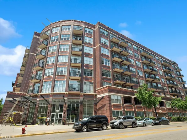 1000 W Adams St APT 813, Chicago, IL 60607