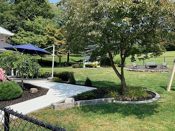 4th image of 3255 Kingsridge Ct