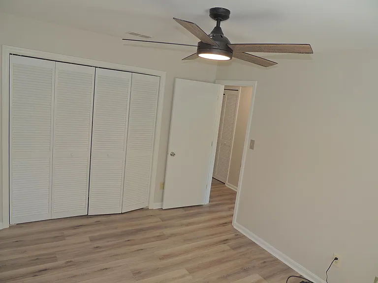 925 Fairwood Lakes Ln #25-A — Photo 14
