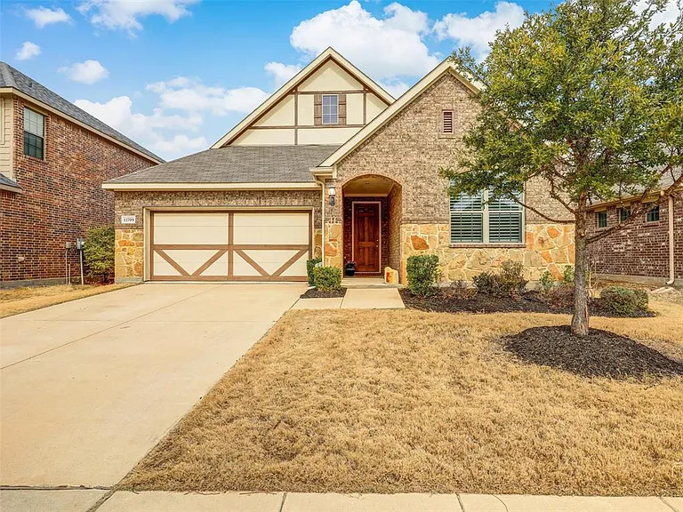 11709 Parade Dr — Photo 40