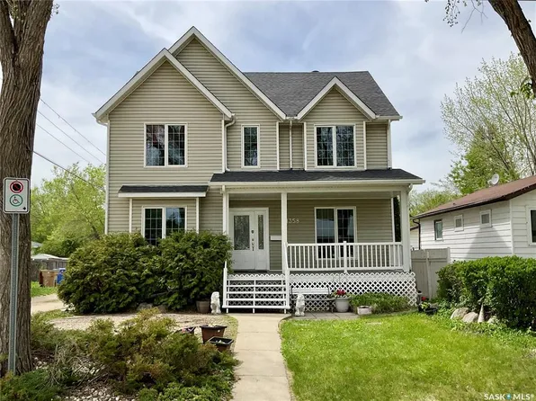 1358 Forget STREET, Regina, SK S4T 4Y1