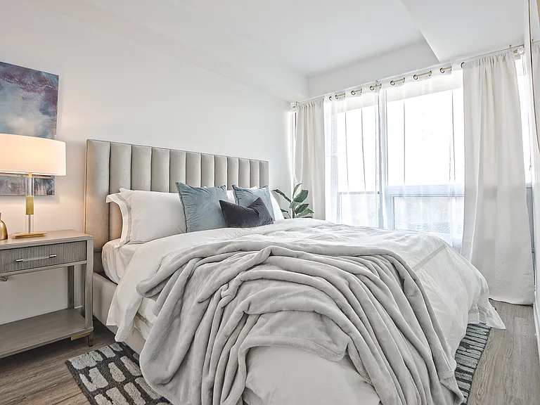 100 Eastdale Ave — Photo 10