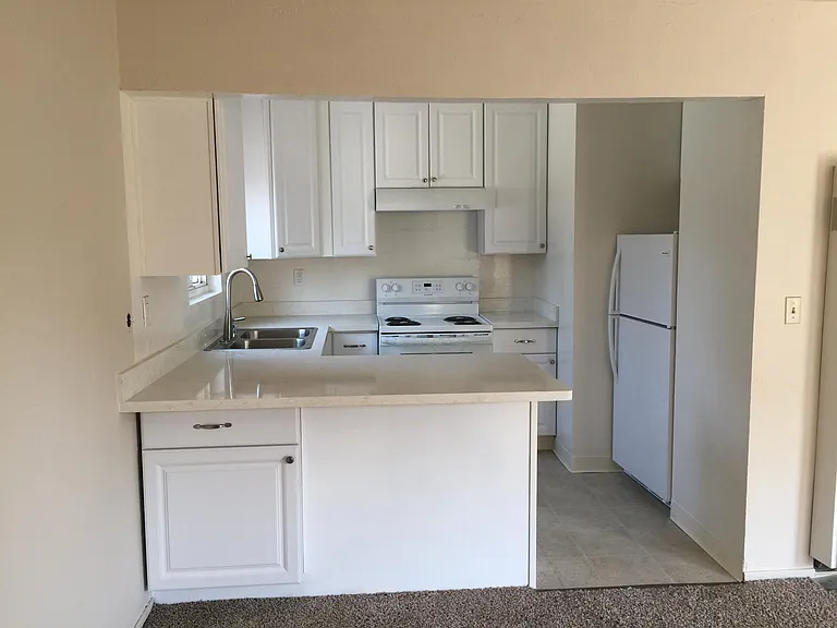 10243 Beardon Dr #2 — Photo 4