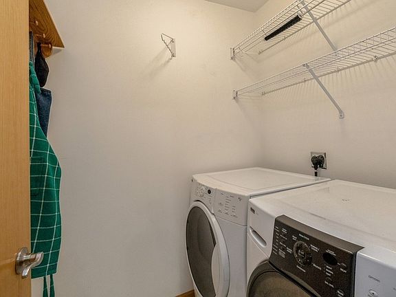 2nd image of 6008 Century Way E